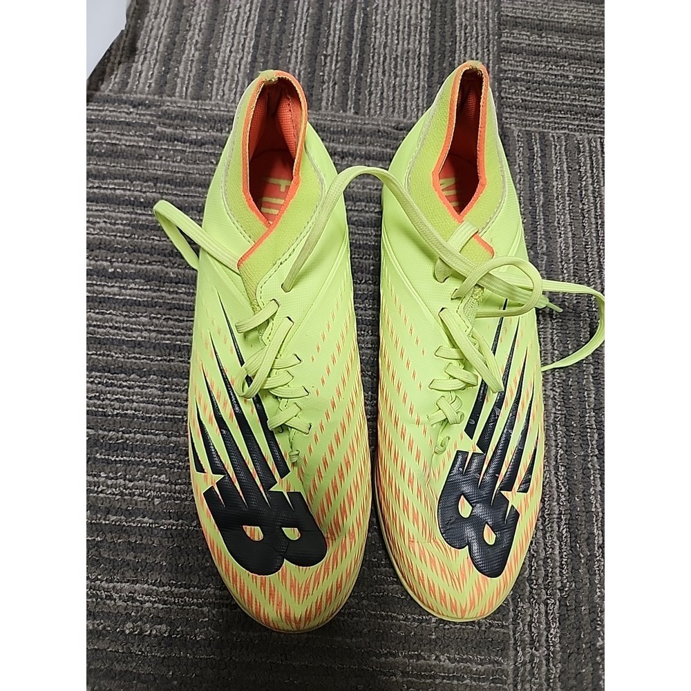New Balance Women's Furon V6+ Dispatch Turf‎ Soccer Shoe. Sz. 8.